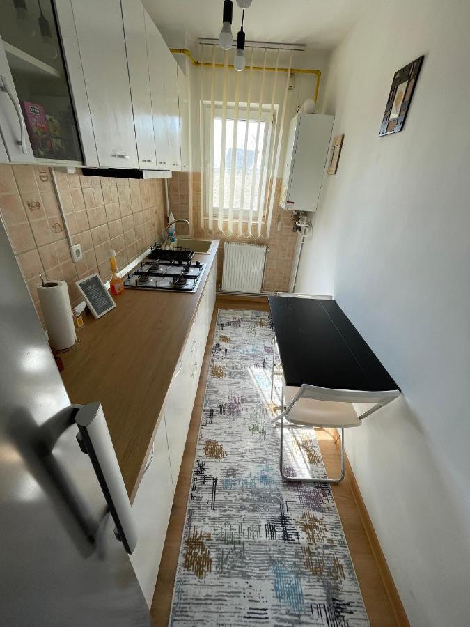 Apartament Cina Husi Zewnętrze zdjęcie